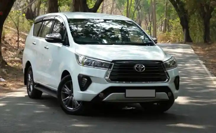 Rayyan Travels Innova Crista rent in goa