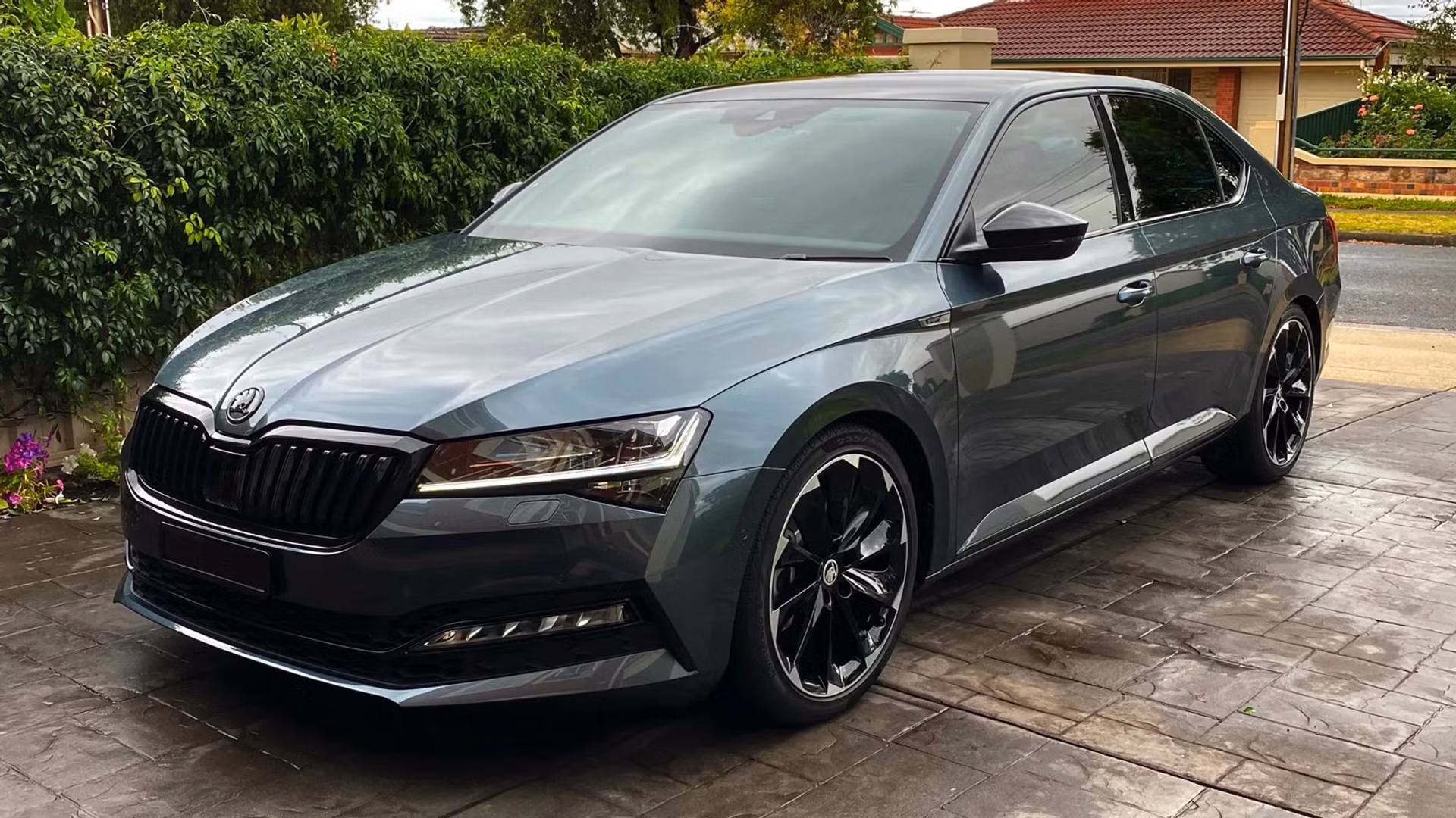 Skoda Superb self drive car in Goa