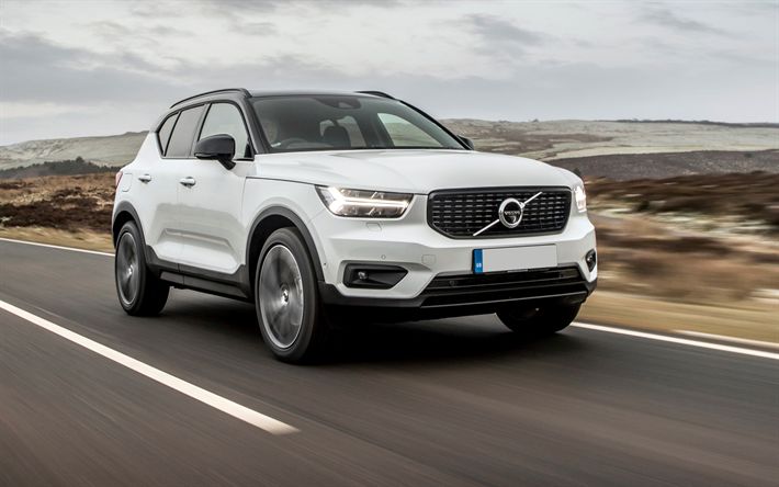 Rayyan Travels Volvo XC40 self drive car in Goa